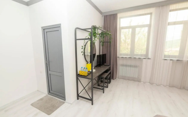 Popock Goris Guest House