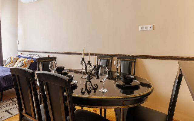 Апартаменты Лофт у Площади Восстания 2 спальни