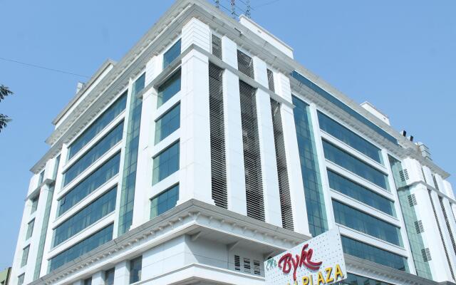 The Byke Suraj Plaza Veg Hotel