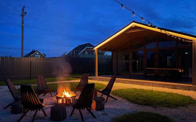 Prostorny Barnkhaus S Panoramnymi Oknami Private House