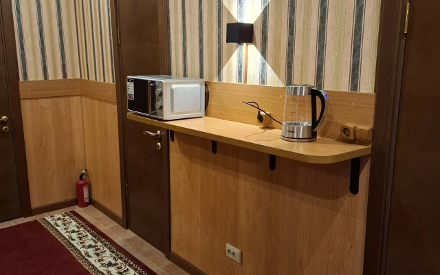 Veronika Guest house