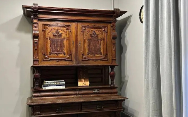 Dizaynerskie Dvukhkomnatnyje Ryadom S Tsentrom Goroda Apartments