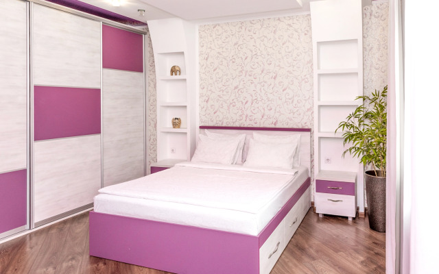 Апартаменты 3х комнатные пр-т Держинского 22 Центр