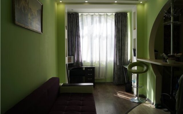 Chelnokova 12/4 Apartments