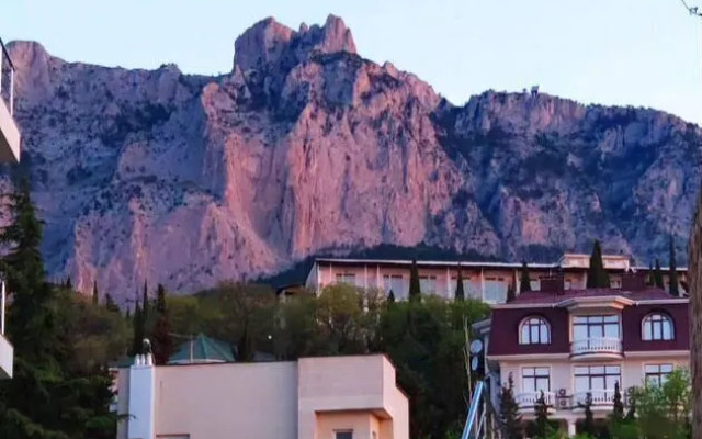 Апартаменты уютные на Кореизском шоссе 1Д