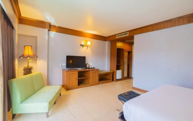 C&N C&N  Patong, Phuket