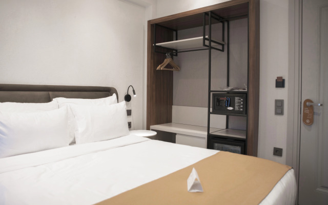 Smart and Simple Hotel Karakoy