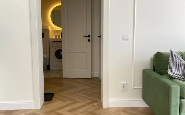 1+ Timiryazeva Flat