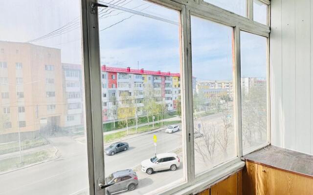 Квартира Надым Комсомольская 20(2к)