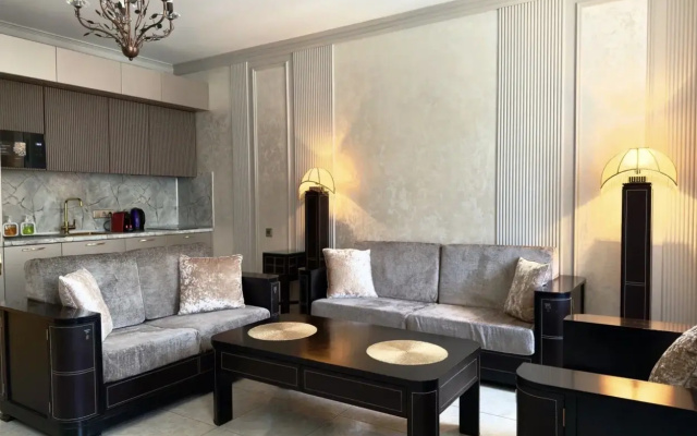 Apartamenty Luks sokolad v Tavride na nabereznoj Alty