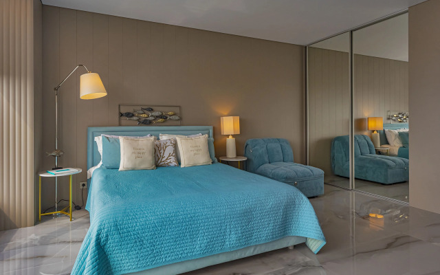 Апартаменты Sea View Golden Bridge