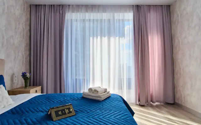 Апартаменты Дизайн 75м2 в Центре Города