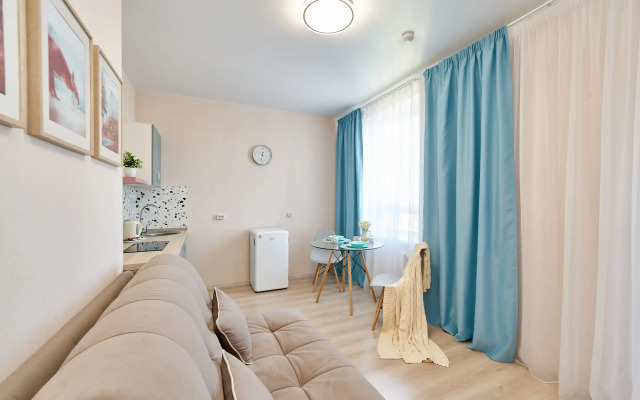 Apart Loren Flat