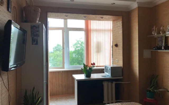 S 2-ya Spalnyamii Kukhney Flat