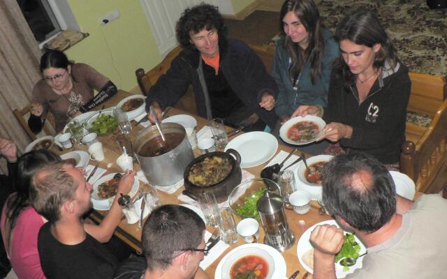 Mazeri Guest House