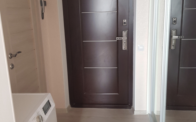 Квартира у озера