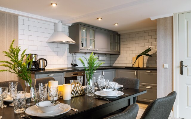 Апартаменты D на Чайковского с тремя спальнями №1