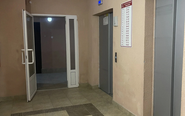 Dvukhkomnatnaya na bulvare 30-letiya Pobedy 50 Flat