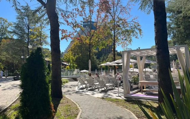 Gifts of the Seas apartment complex in Sochi