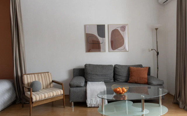 Апартаменты 1к Apart-Comfort на Октябрьской 33