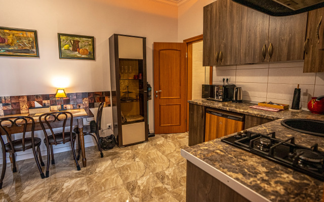 Квартира Центр. Набережная. Две спальни, два санузла