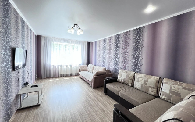 Na Ulitse Kolpakchi 29 Flat