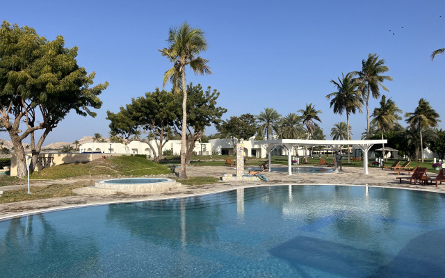 Al Sawadi Beach Resort & Spa