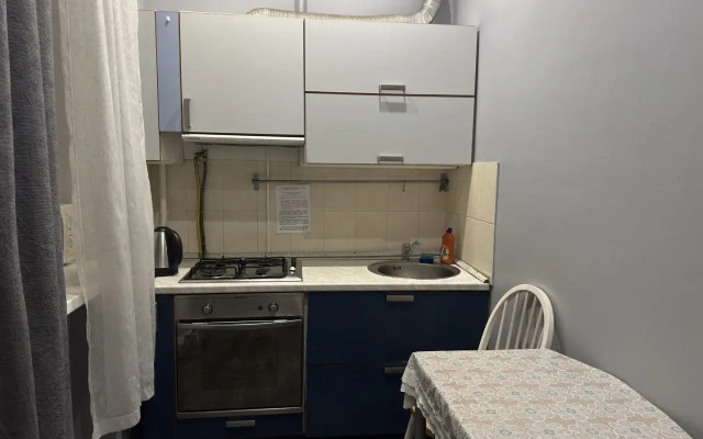 U M Rizhskaya Flat