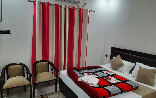 Hotel Satya