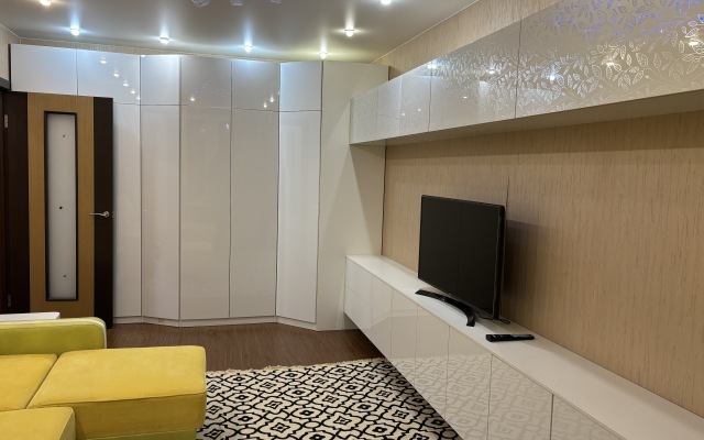Flat na Simonovskoy Naberezhnoy