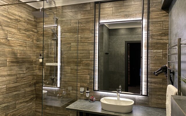 Okolo Kremlya Loft Flat