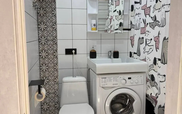 Odnokomnatnaya Ryadom S Prospect Mira Flat