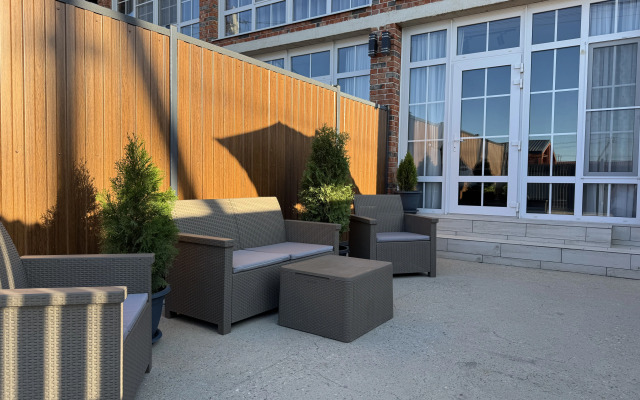 Апартаменты Азов лофт с видом на море