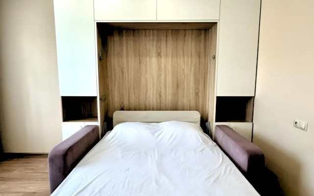 Okolo Metro Flat