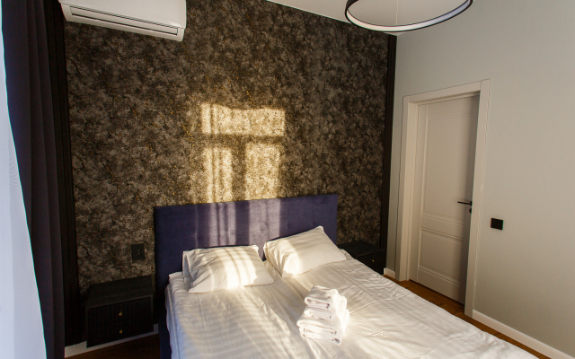 Daymond Private house