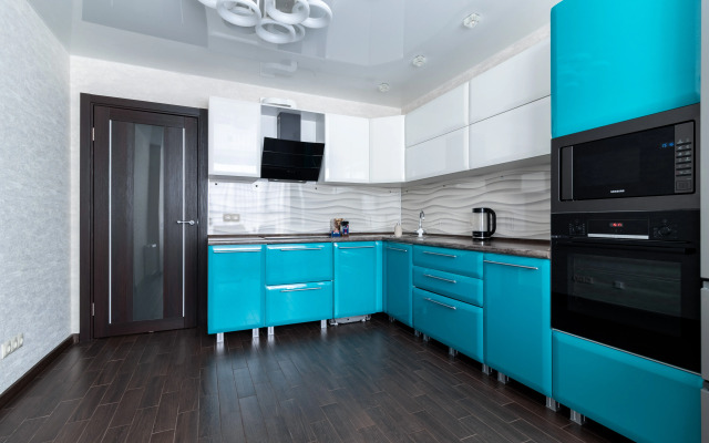 Tikhiy 4 Flat