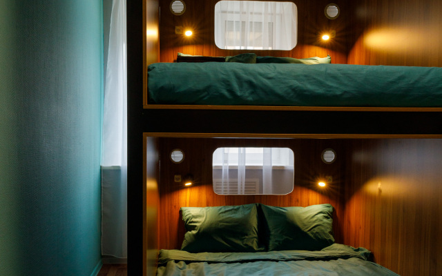 Mayovka Hostel