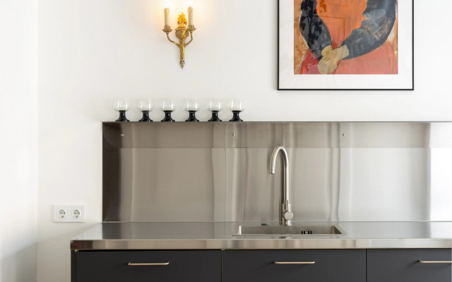 Апартаменты на Невском проспекте с двумя спальнями.