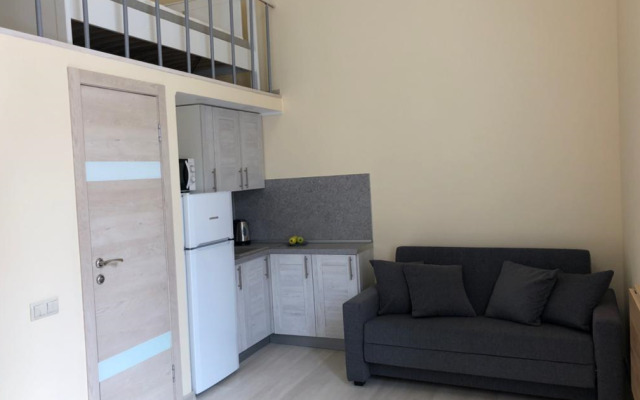 Апартаменты Студия на Большой Конюшенной 2