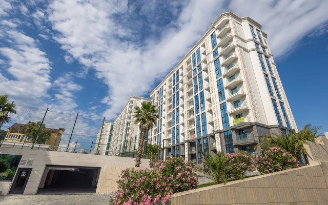 Квартира Уютная с Бассейном на Территории МореСолнцеАпарт