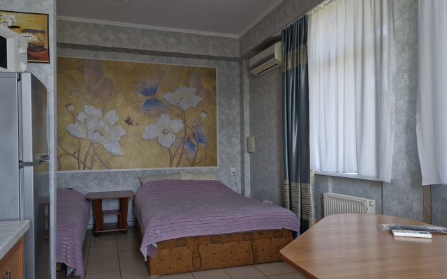 Atlant Lilac-1 Apartments