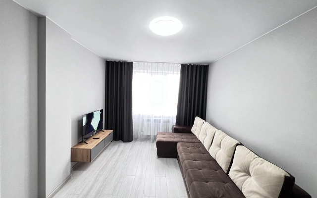 Na Ulitse Plescheevskaya 8 Flat
