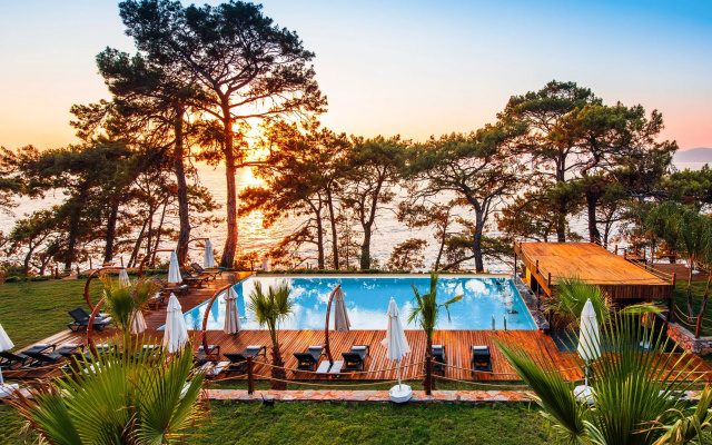 Lov Faralya Boutique-hotel