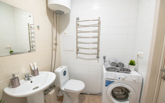 Апартаменты  TopHouse на Нейбута 6 студия