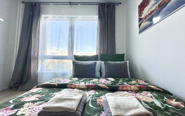 Istoman Two S Vidom Na Prud Apartments