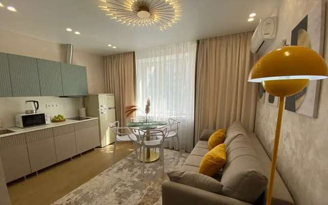 Rest Cozy Apartment by the Water Flat