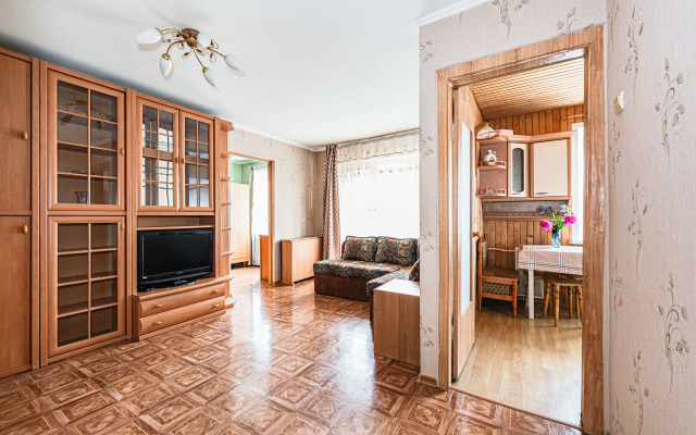 Uyutnaya 2-Komnatnaya Flat