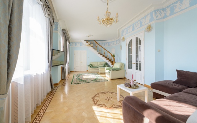 Квартира 5 комнат Пентхауз с видом на Кремль