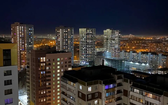 Uyutnaya studiya s panoramnym vidom u metro Flat