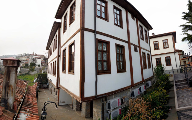 Mehmet Efendi Konagi Restaurant Hotel